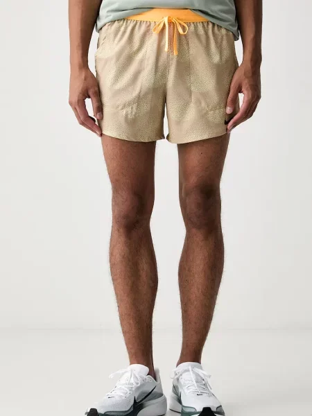 Nike pantaloni scurți sport pentru bărbați Stride bej