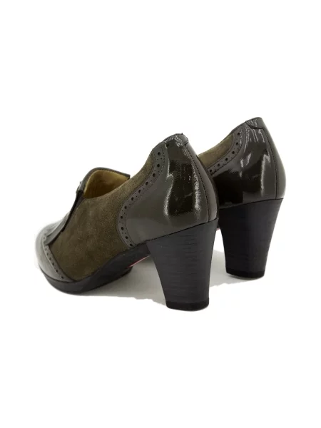 Pantofi Piesanto maro