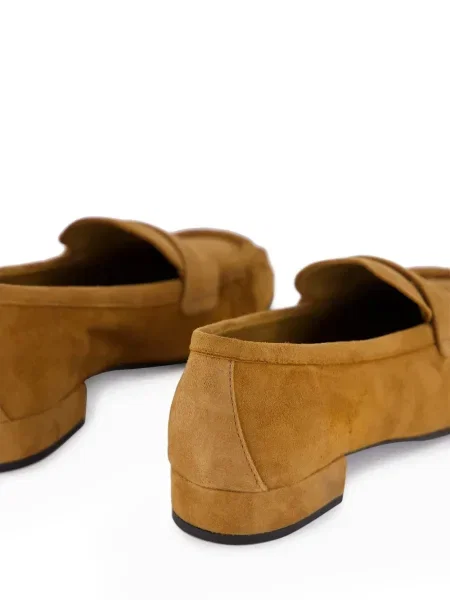 Pantofi loafer Prada din piele maro