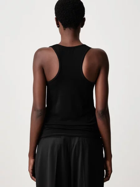 Lacoste топ для тренувань