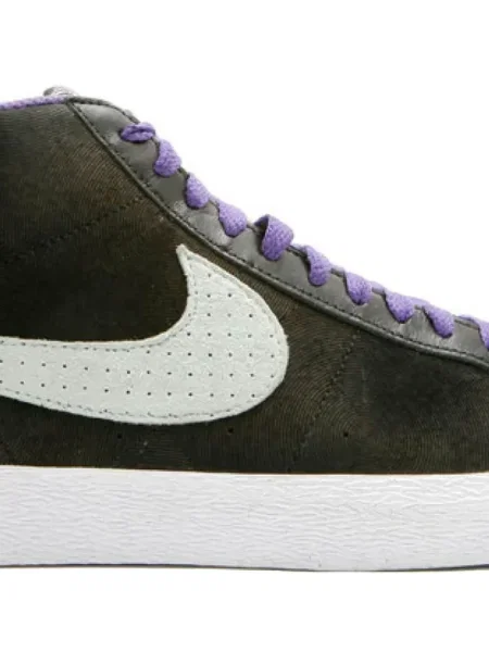 Велурени маратонки Nike Air Force 1 бяло
