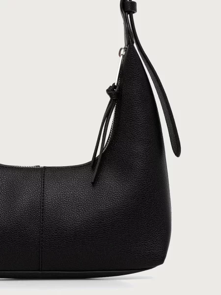 Tommy Jeans torebka hobo z imitacji skóry czarna