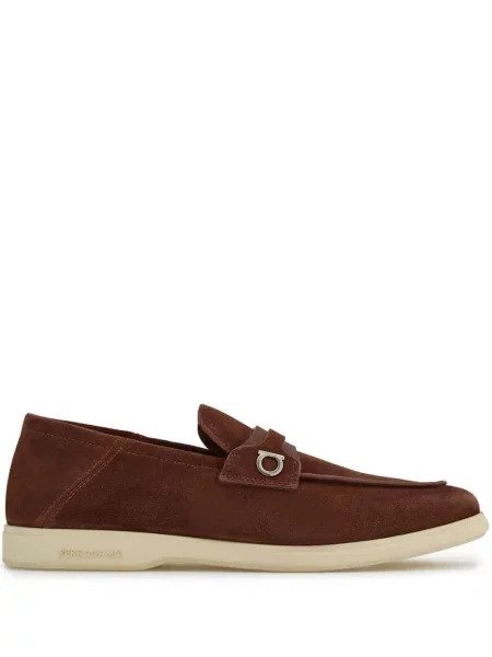Pantofi loafer Ferragamo din piele de căprioară maro