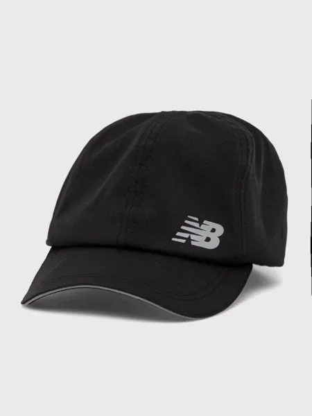 Шапка New Balance с принт черно