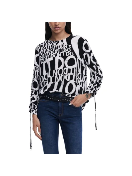 Ruha Desigual fekete