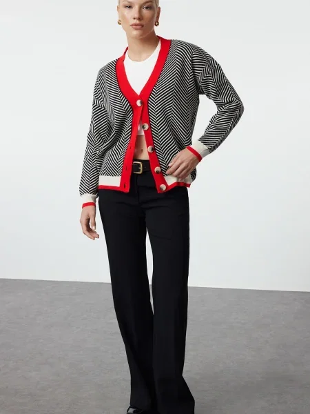 Trendyol Red Wide Pattern Knitwear Cardigan bela