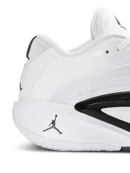 Sneakersy Jordan białe