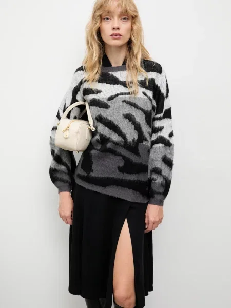 Pulover s dodatkom vune Answear.LAB siva