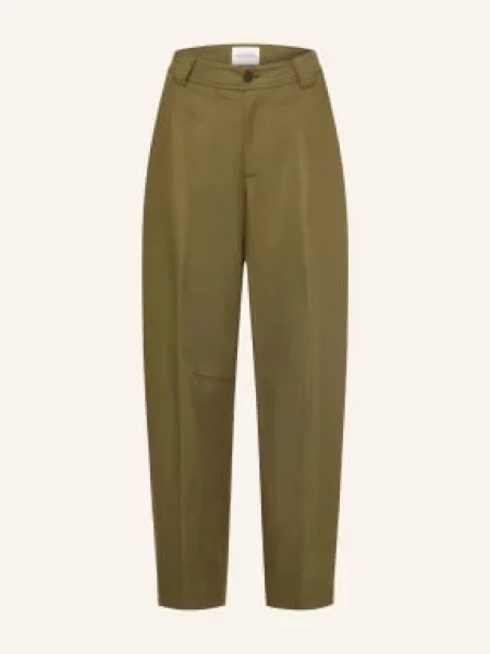 Chinos Closed