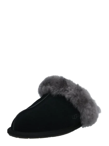 Gležnjarji Ugg črna