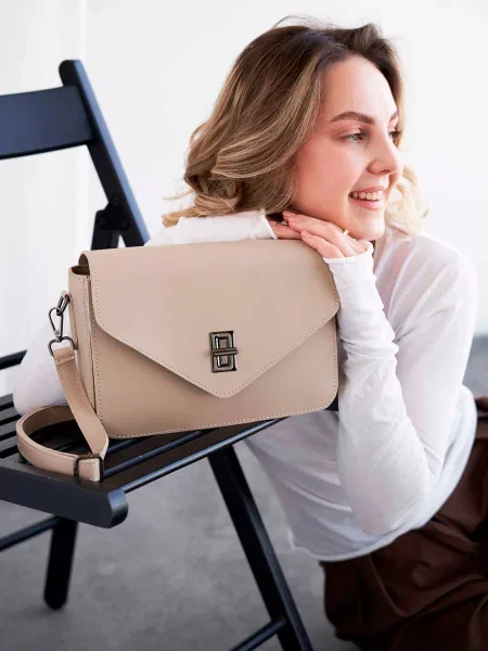 WeLassie Сумка stilxna-zhnocha-sumochka-regna-bezhev Штучна шкіра бежевий