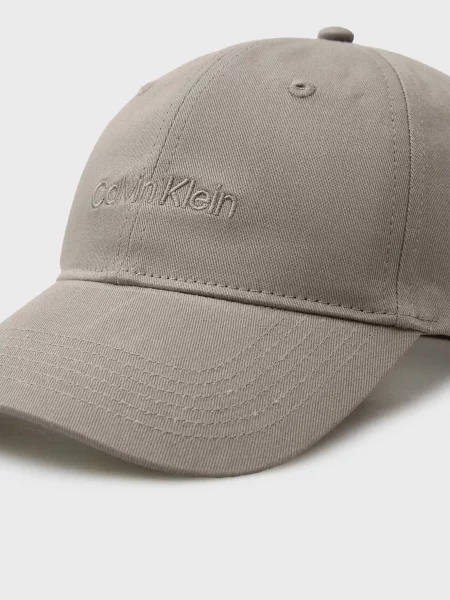 Кепка Calvin Klein серая