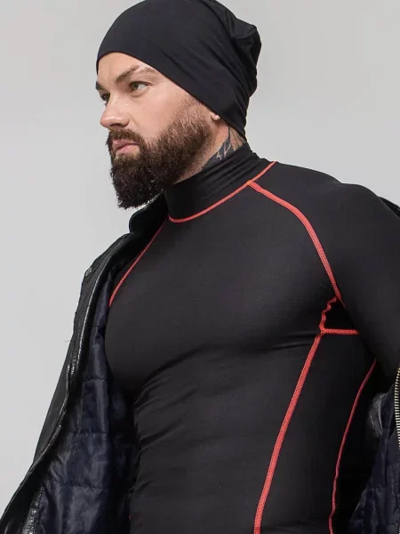 Шапка чорна