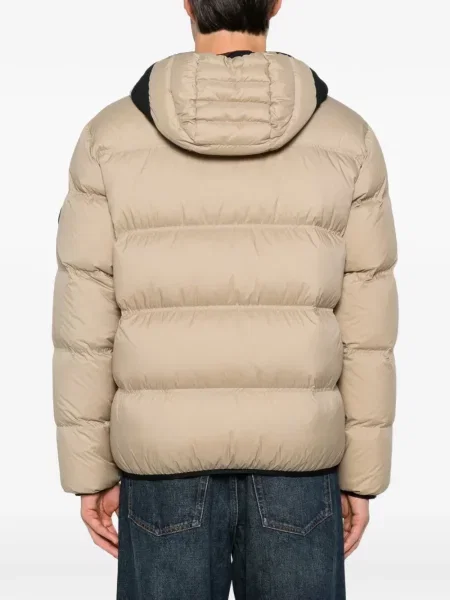 Geacă Moncler cu autograf