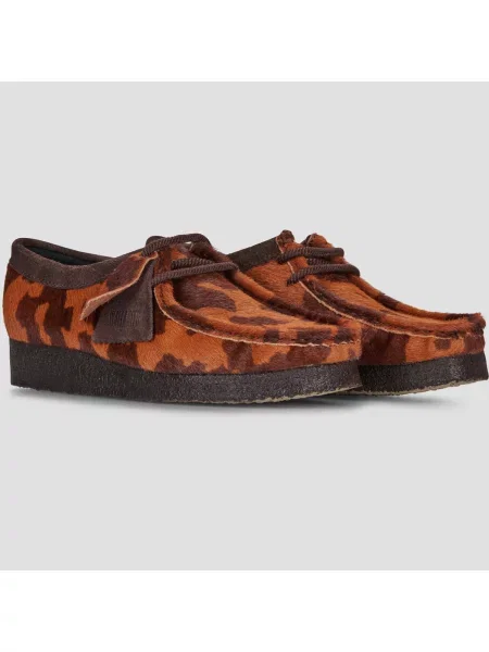 Pantofi Clarks Originals maro