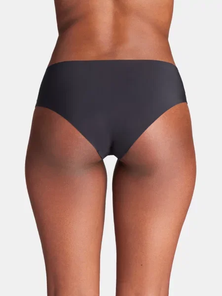 Hlačke Under Armour črna
