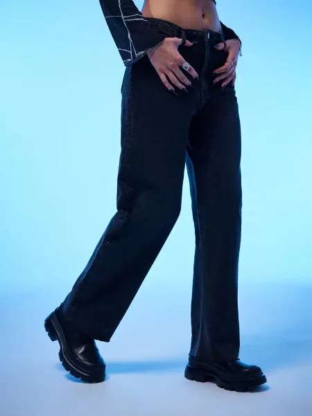 SHYX Kavbojke Tela denim črn