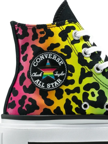 Sneakerși Converse Chuck 70 cu broderie cu platformă alergare alb