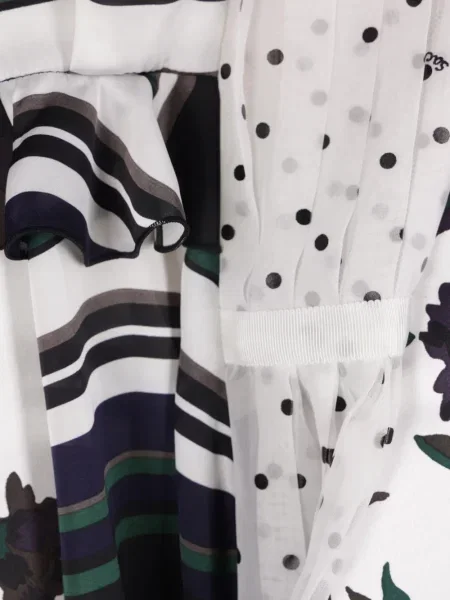 Bluză Sacai cu model floral cu imagine negru