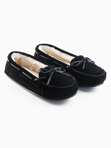 Minnetonka Papuci de casă Cally' negru