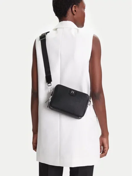 Karl Lagerfeld saszetka skórzana K/MONOGRAM czarna