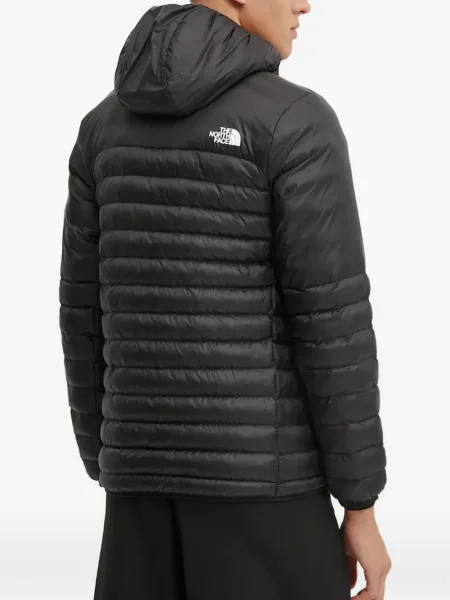 Яке The North Face с качулка черно