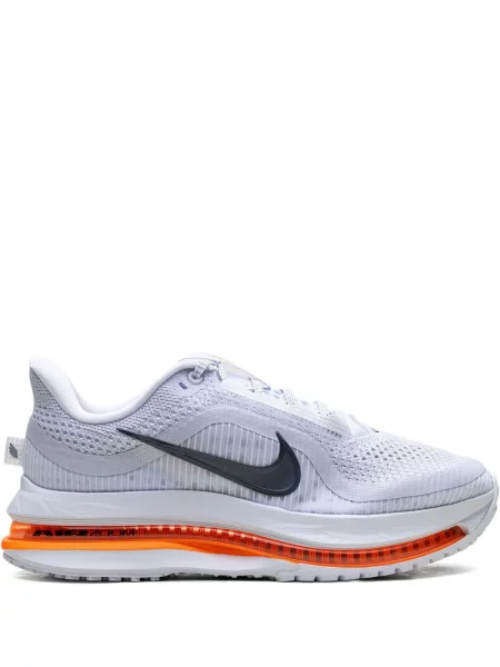 Sneakerși Nike LeBron roz
