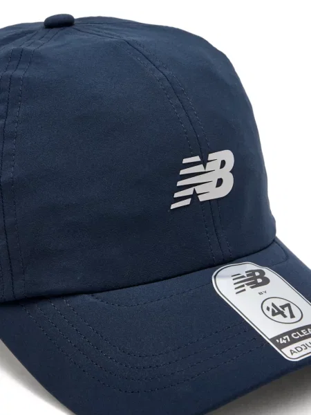 Șapcă New Balance cu broderie cu buline cu perforații gri