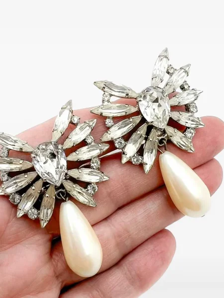 Σκουλαρίκια Jennifer Gibson Jewellery με μαργαριτάρια ασημί