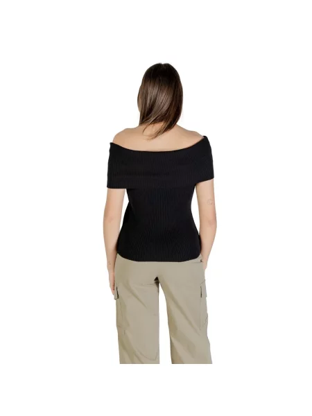 Dzianinowy sweter Only z dekoltem w łódkę czarny