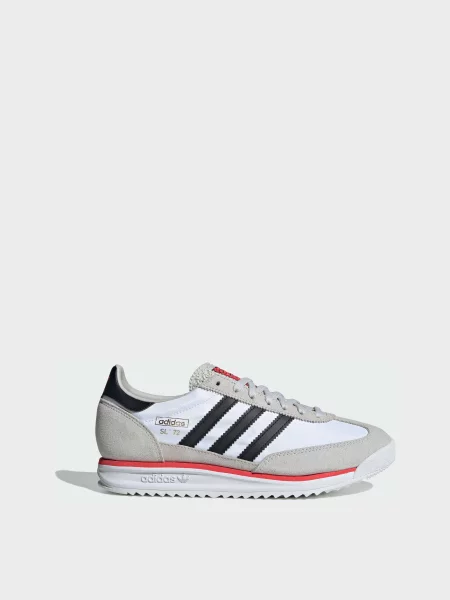 Кроссовки Adidas белые