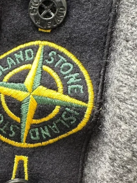 Sveter Stone Island sivá