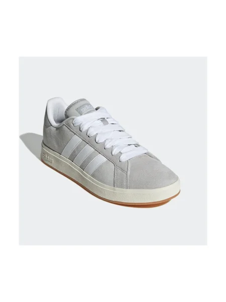 Pantofi Adidas