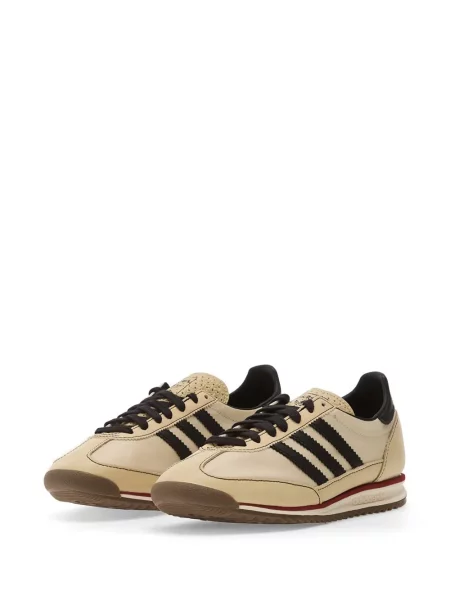 Drumeții sneakerși Adidas Samba cu dungi verde