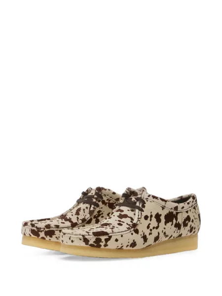 Botine Clarks cu imagine