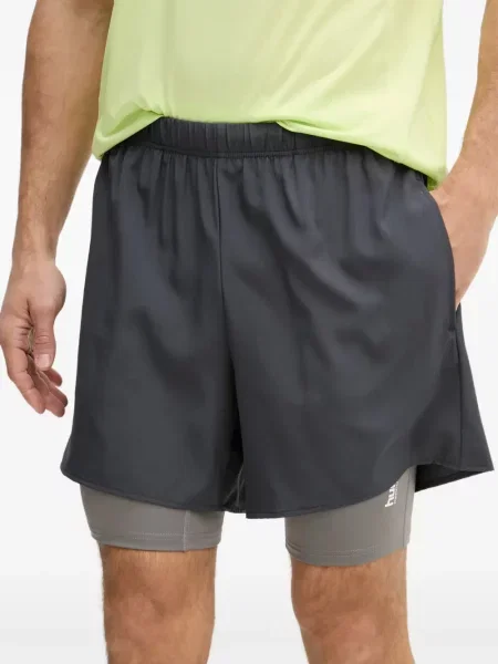 Pantaloni scurți Hummel cu imagine gri