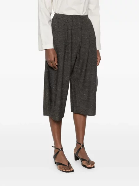 Plisirane hlače Boboutic ošišan smeđa