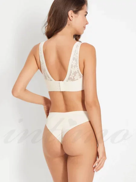 Комплект белья: бюстгальтер push-up и трусики бразилиана чорні