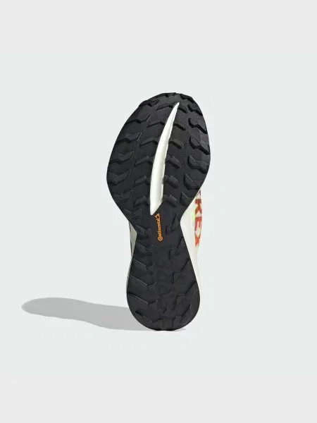 Кроссовки Adidas Terrex белые