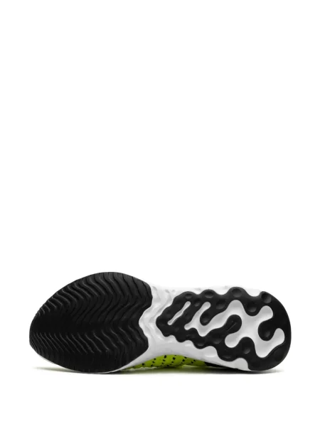 Sneakerși Nike Phantom alergare galben