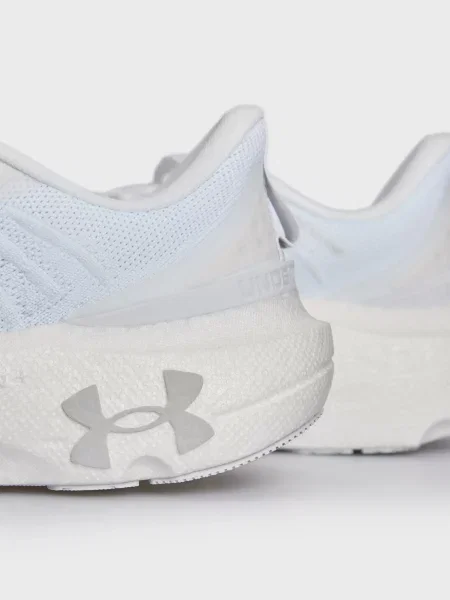 Кроссовки для бега Under Armour белые