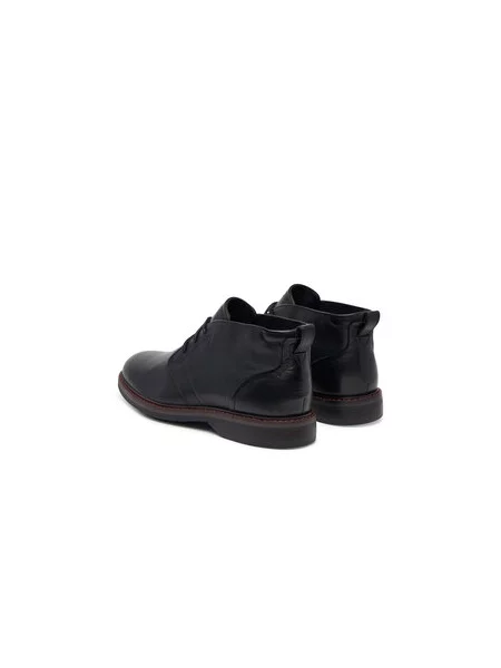 Kotníková obuv Clarks Chukka černá