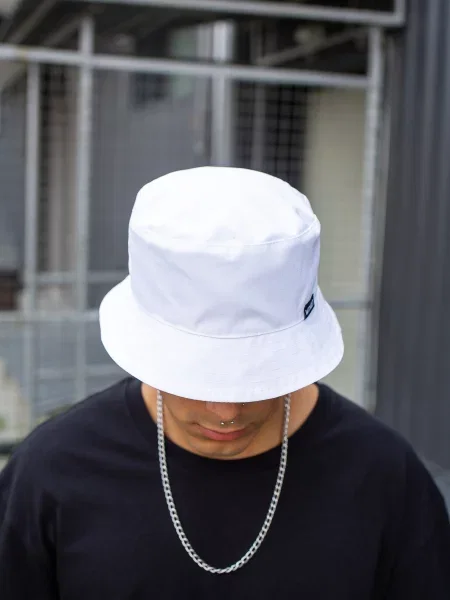 Шляпа Without белая