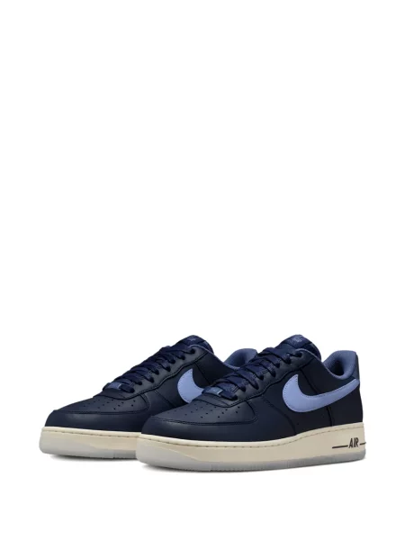 Tricou Nike cu glugă cu dungi din bambus alb