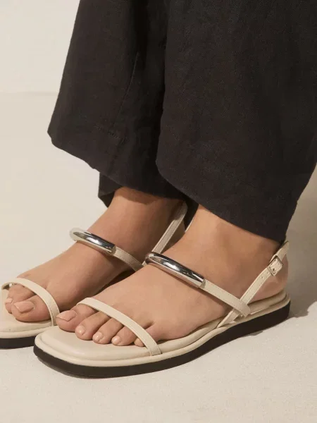 Next Sandale cu baretă Forever Comfort® natural alb