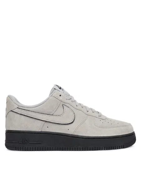 Nike Superge Nike Air Force 1 siva