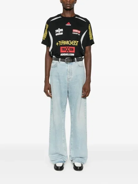 Jeansy Adidas z nadrukiem czarne