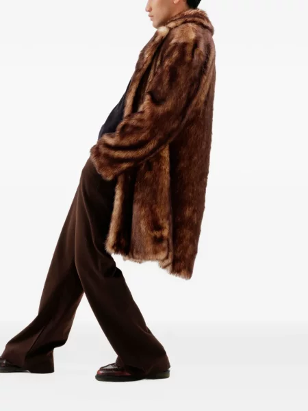 Kožich Unreal Fur hnědý