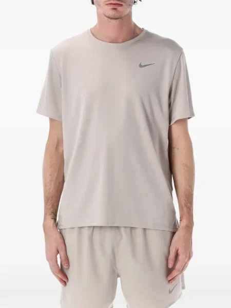 Trčanje majica Nike smeđa