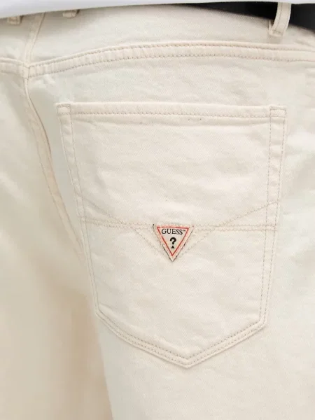 Pantaloni scurți din denim Guess cu autograf